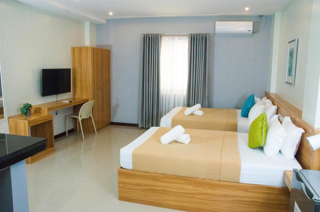 Elti Suites By Bluebookers อังเฮเลส ภายนอก รูปภาพ